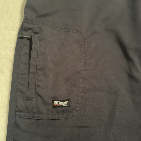 Women’s Greys Anatomy scrub pants, size XL Tall - Picture 6 of 6